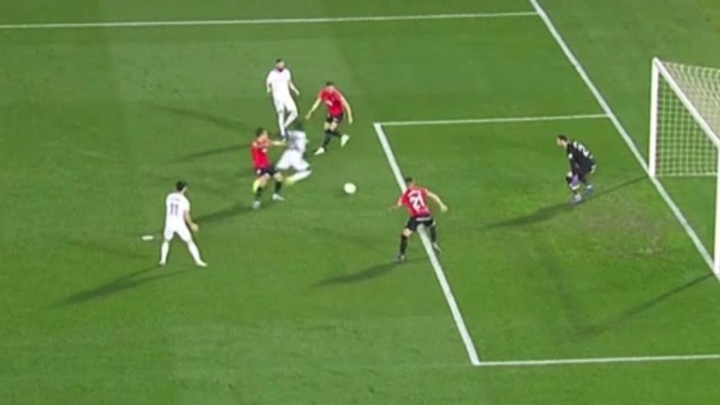 Penalti sobre Vinicius de Pablo Maffeo