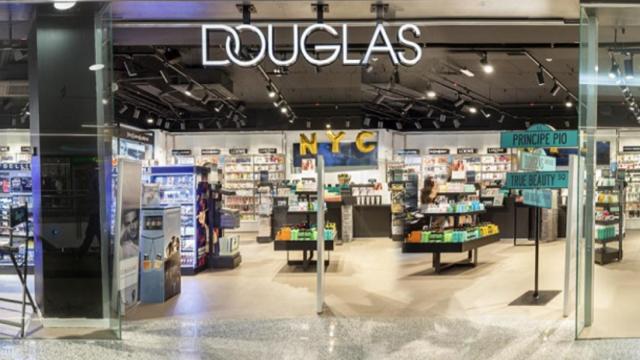 Imagen de archivo de una tienda de Douglas