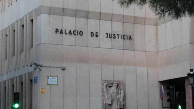 642945870_221136645_1706x960