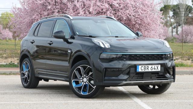 El Lynk & Co 01 es un SUV híbrido enchufable que se 'adquiere' por suscripción.