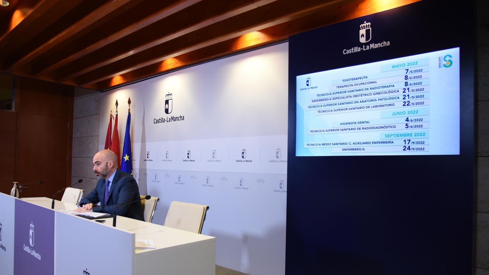 Las oposiciones del Sescam para cubrir 3.325 plazas arrancan en mayo