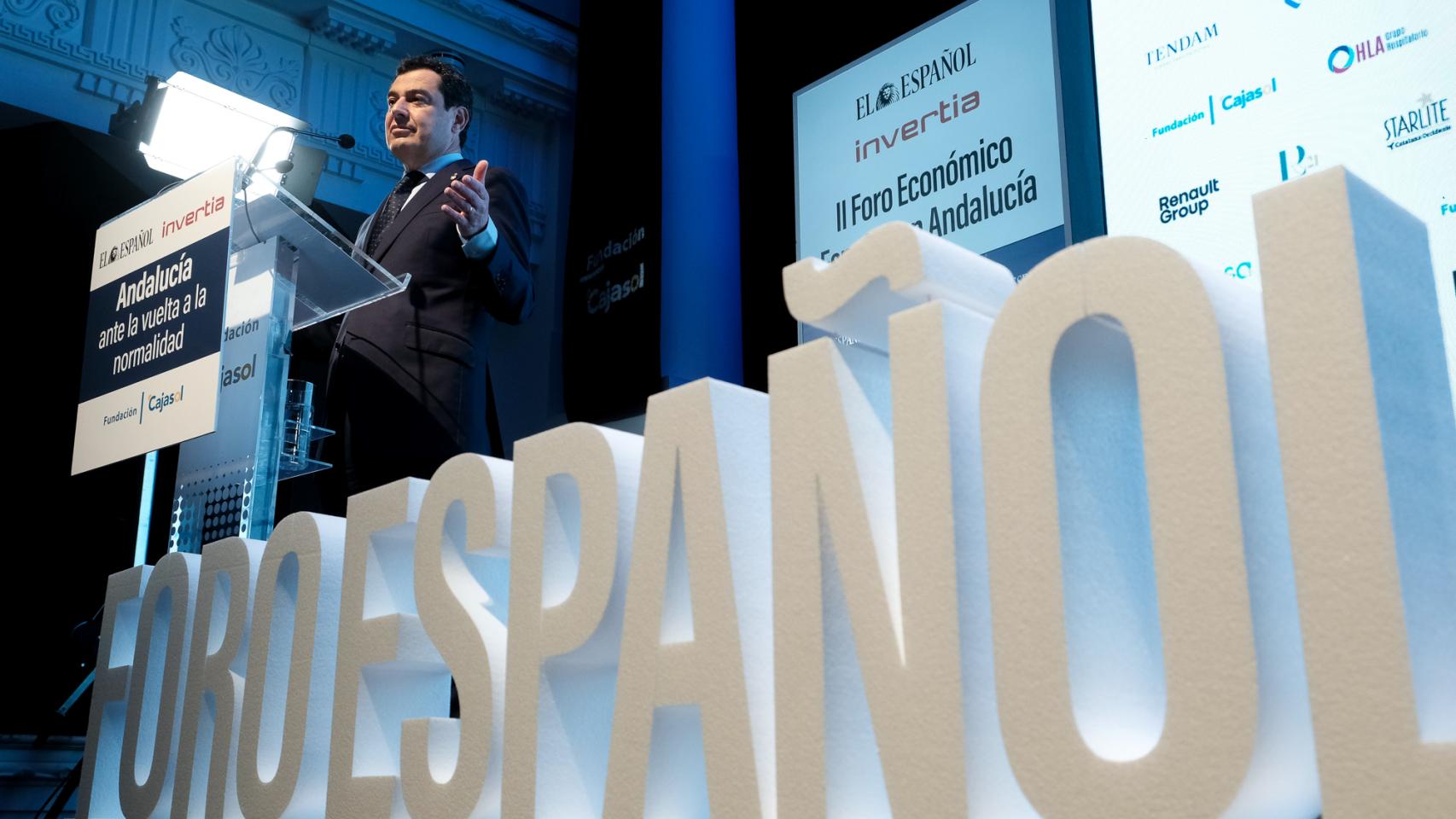 Juanma Moreno emplaza a Sánchez: la Junta renuncia a ingresos por la gasolina para que baje el IVA