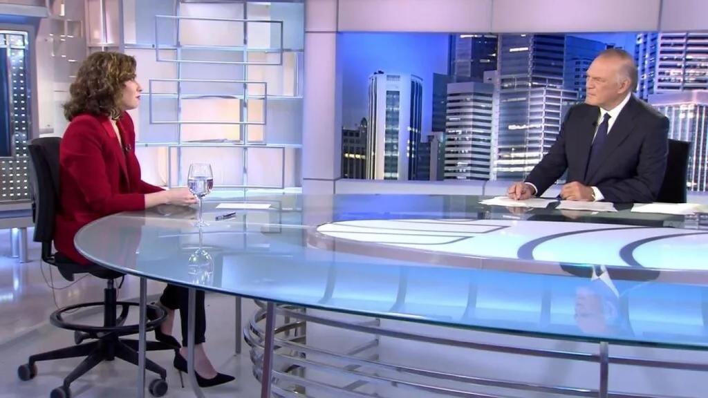 ‘Entrevías’ lidera la noche con mínimo e ‘Informativos Telecinco’ no mejora con la visita de Ayuso