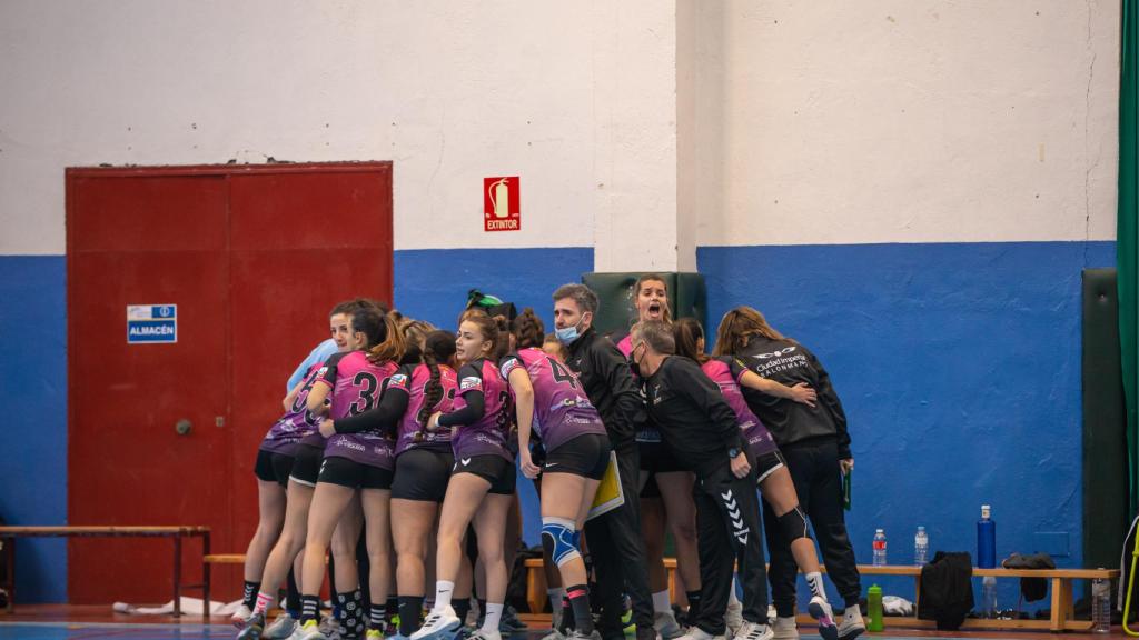 El Imperial femenino pierde la imbatibilidad en el momento menos oportuno
