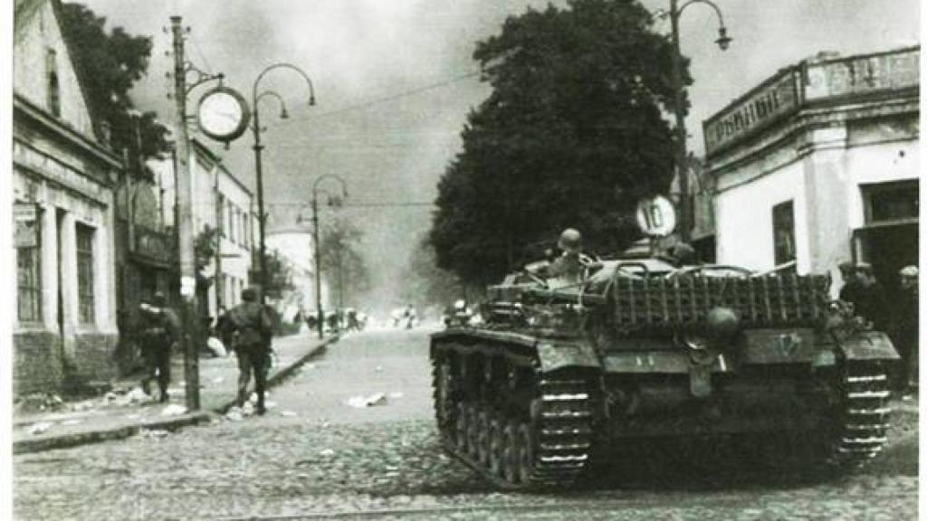 Invasión de Mariúpol en 1941.