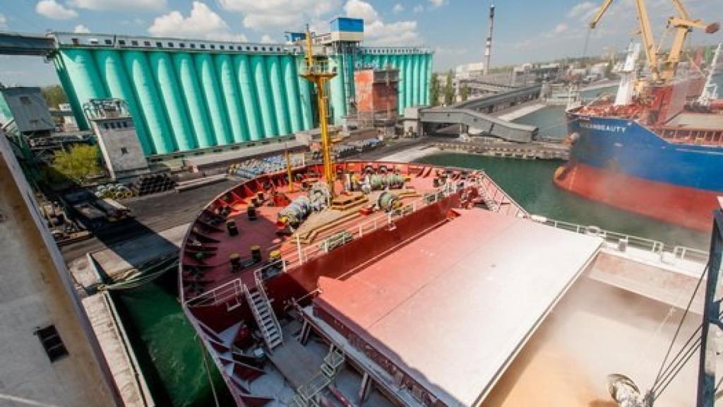 El puerto de Odesa, la puerta de exportación de las cosechas de Ucrania.