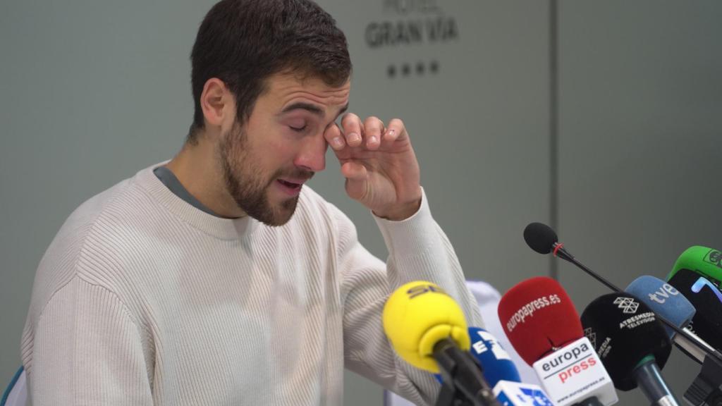 Carlos Molina en la rueda de prensa donde explicaba su experiencia en la guerra de Ucrania