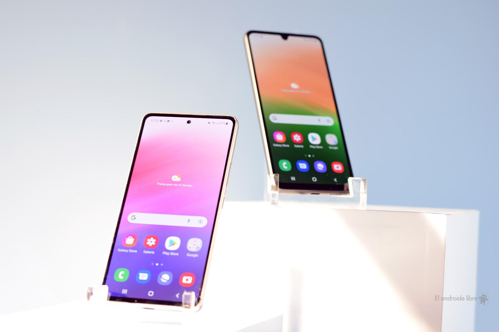 El Samsung Galaxy A53 junto al A33