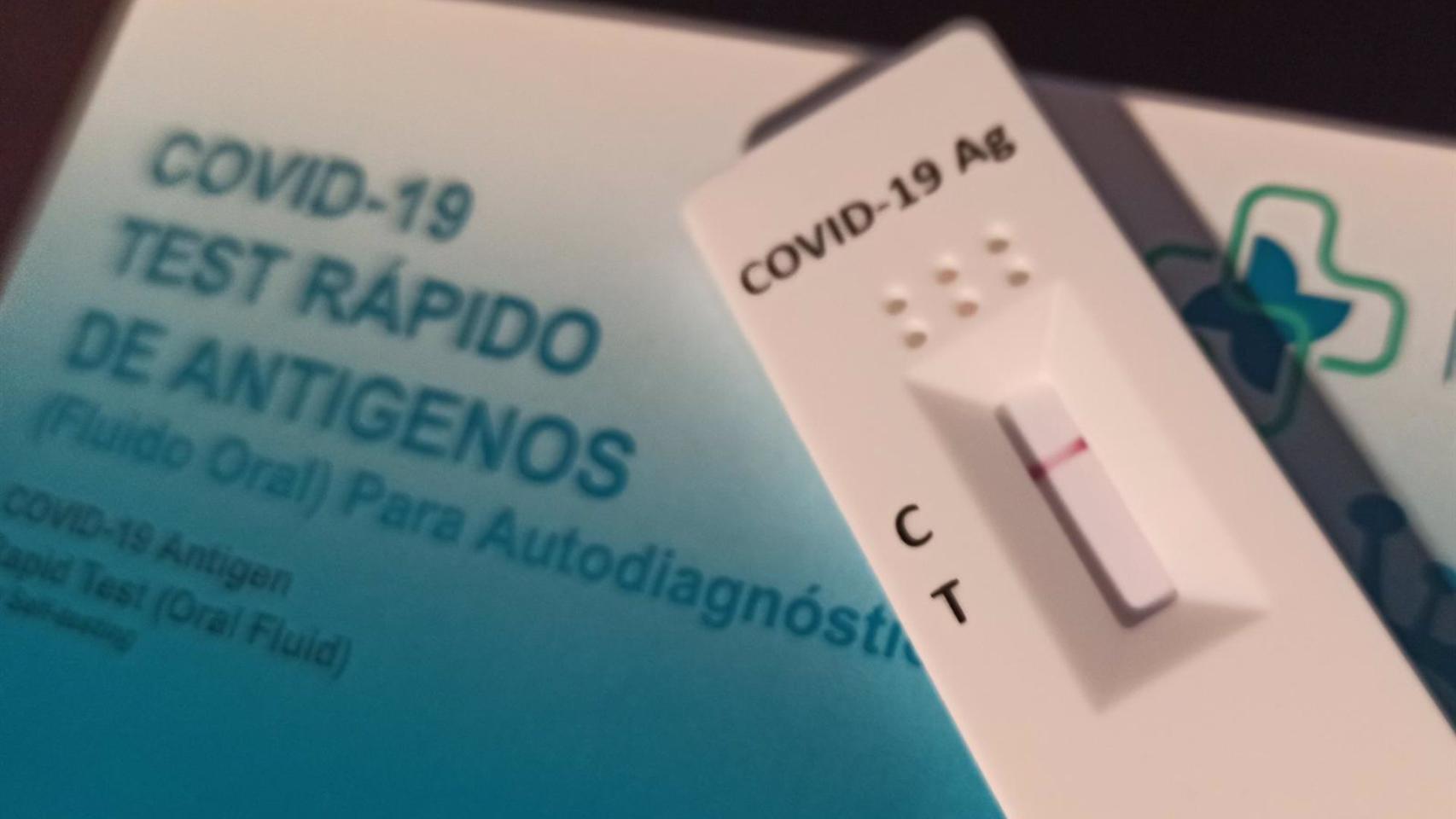 Imagen de un test de antígenos.
