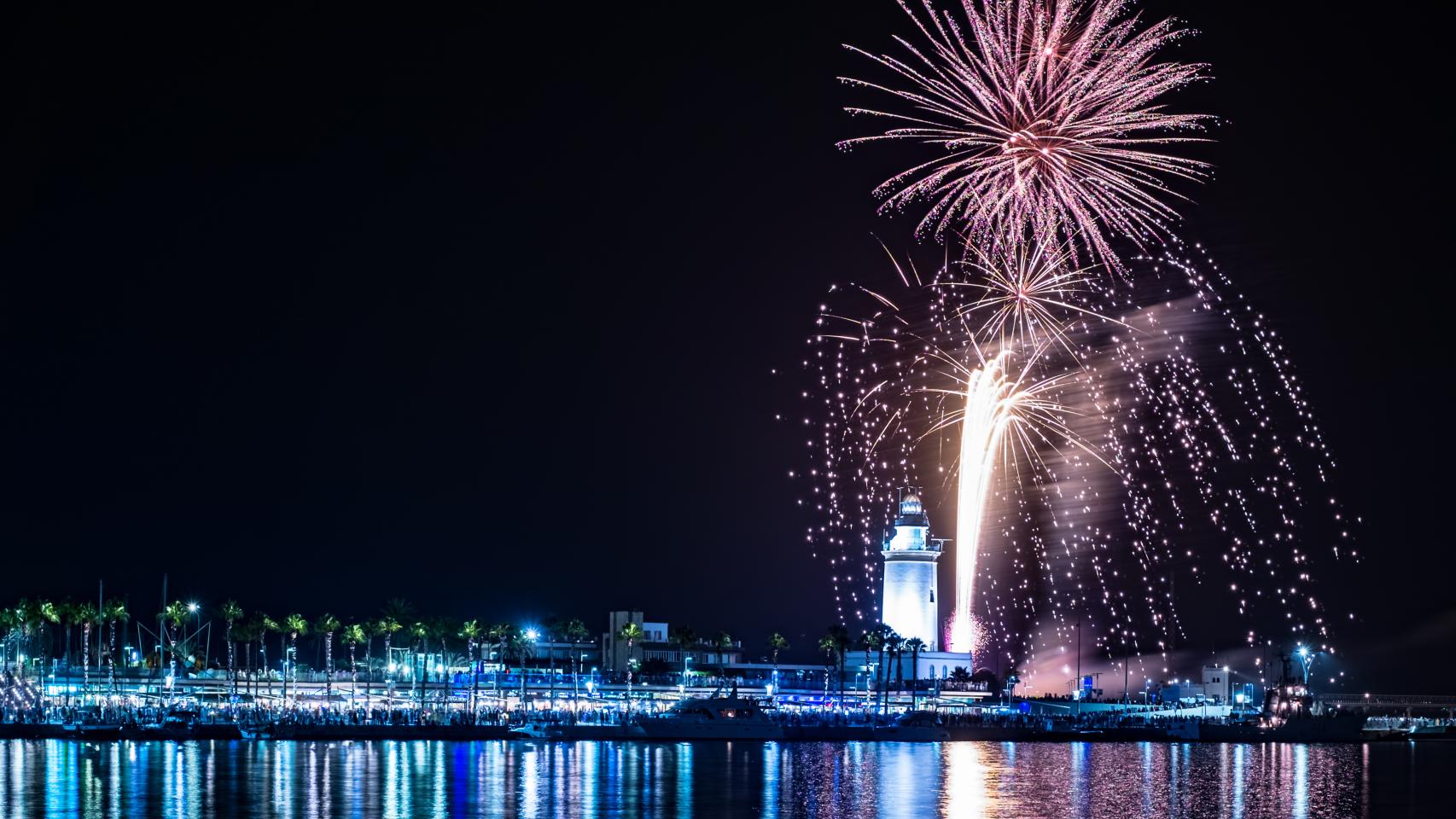 Fuegos artificiales de la Feria de Málaga 2018.