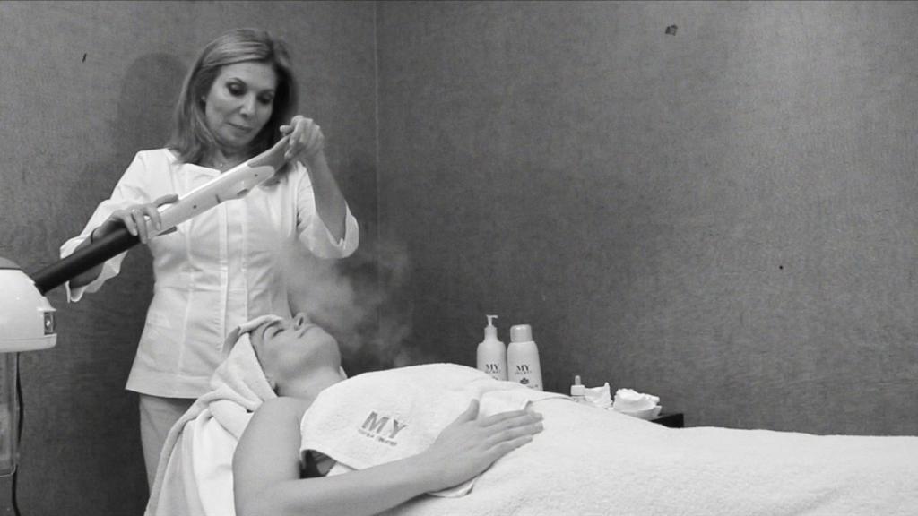 Maribel Yébenes en la cabina.