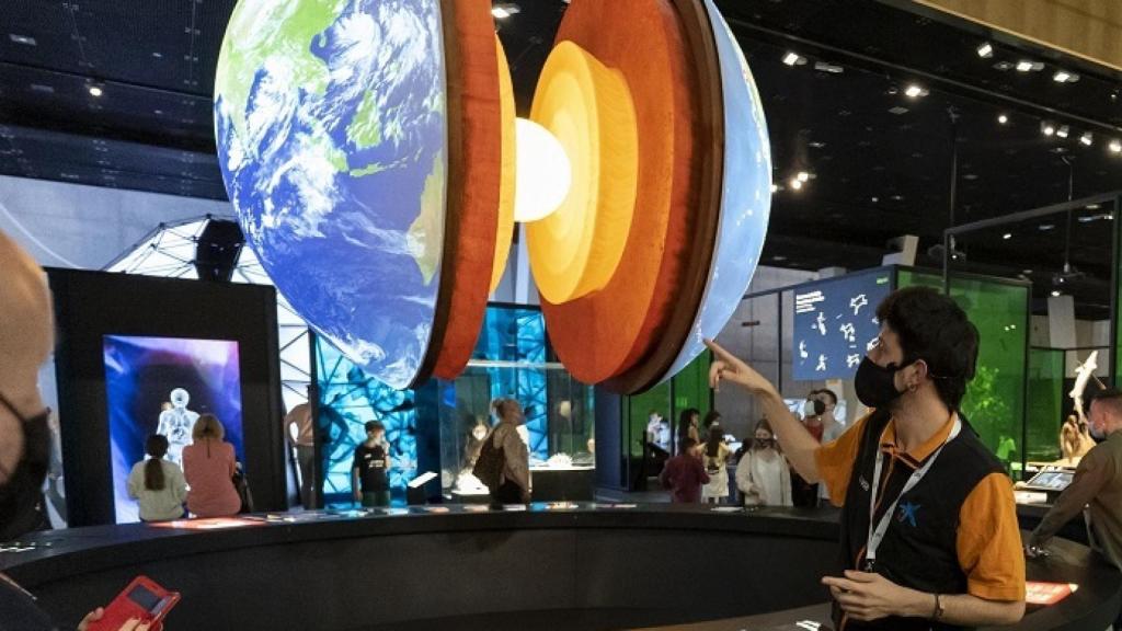 Visita comentada en la Sala Universo de CosmoCaixa