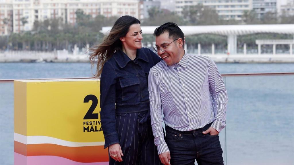 Beatriz Sanchís y su productor, Rodrigo Coyotl.