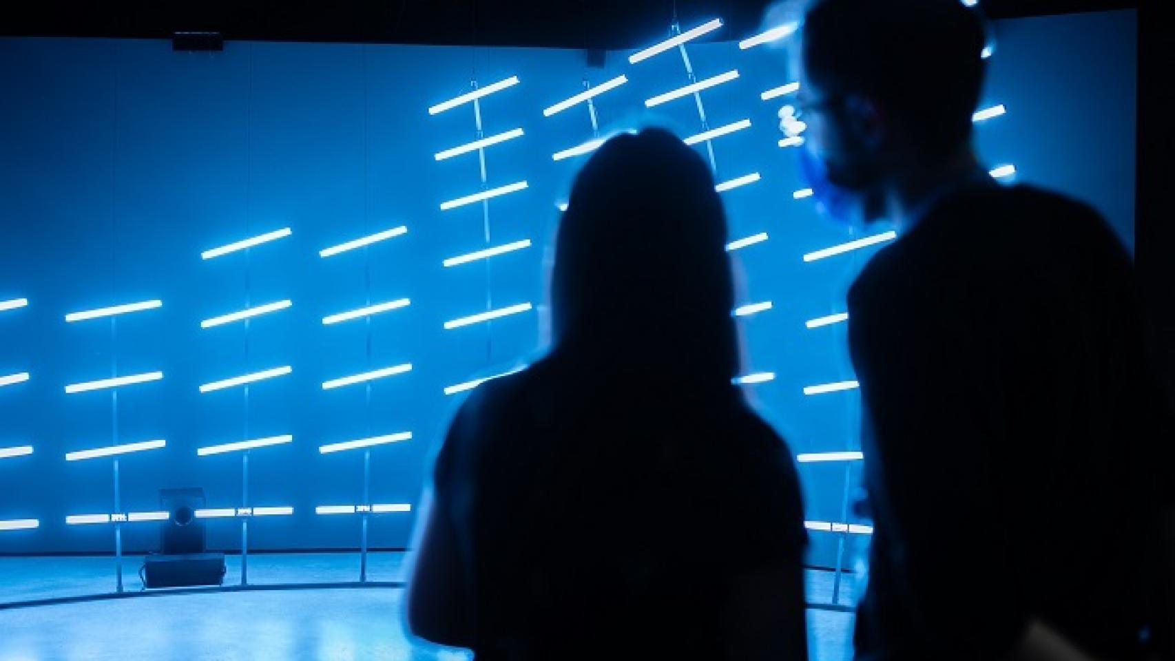 Interior de la muestra 'La gran imaginación. Historias del futuro', de la Fundación Telefónica