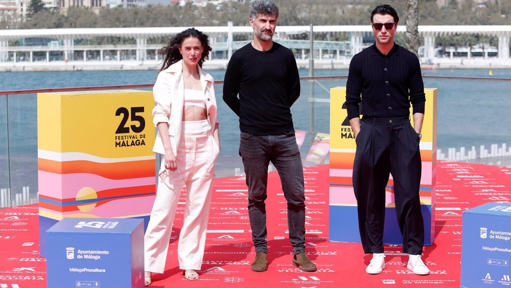 'La Cima' Muestra Una Historia De Superación Personal En El 25 Festival De Cine De Málaga. En La Imagen El Director, Ibon Cormenzana (C) Y Los Actores Patricia López Arnaiz Y Javier Rey.