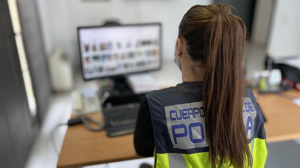 La estafa de los robots de cocina llega a Alicante: 4 detenidos por comprar 17 máquinas con datos robados.