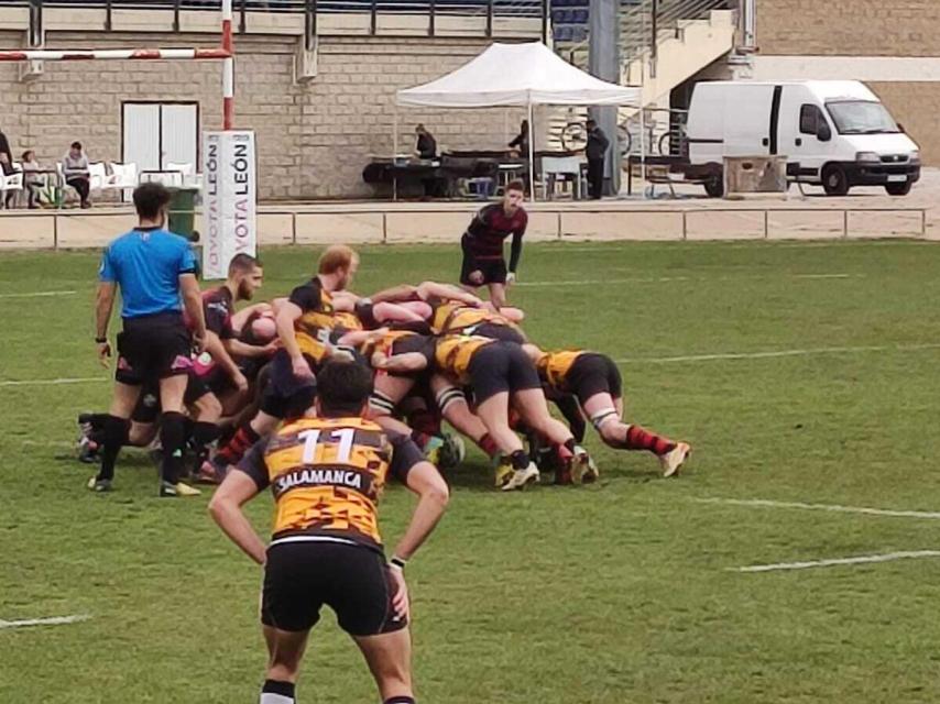 León contra Salamanca Rugby Club en el partido de ida de la Final