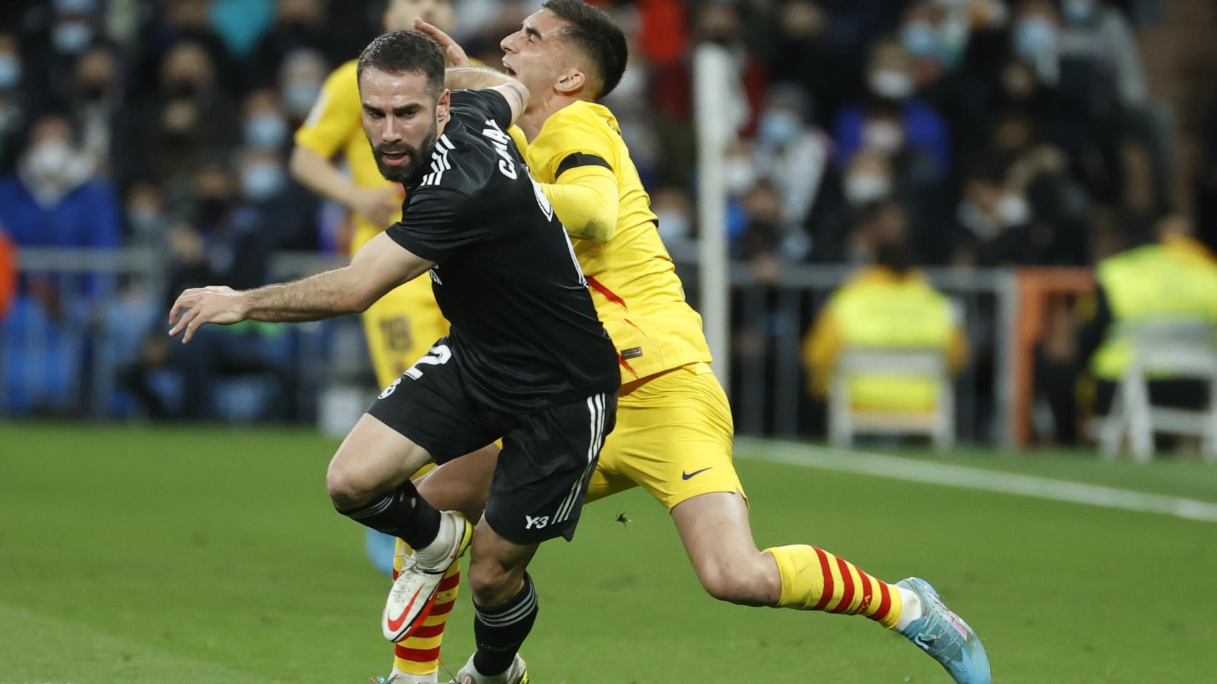 Dani Carvajal, en una acción durante El Clásico.