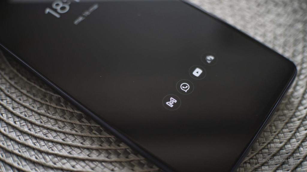 Pantalla activa del Motorola Edge 30 Pro