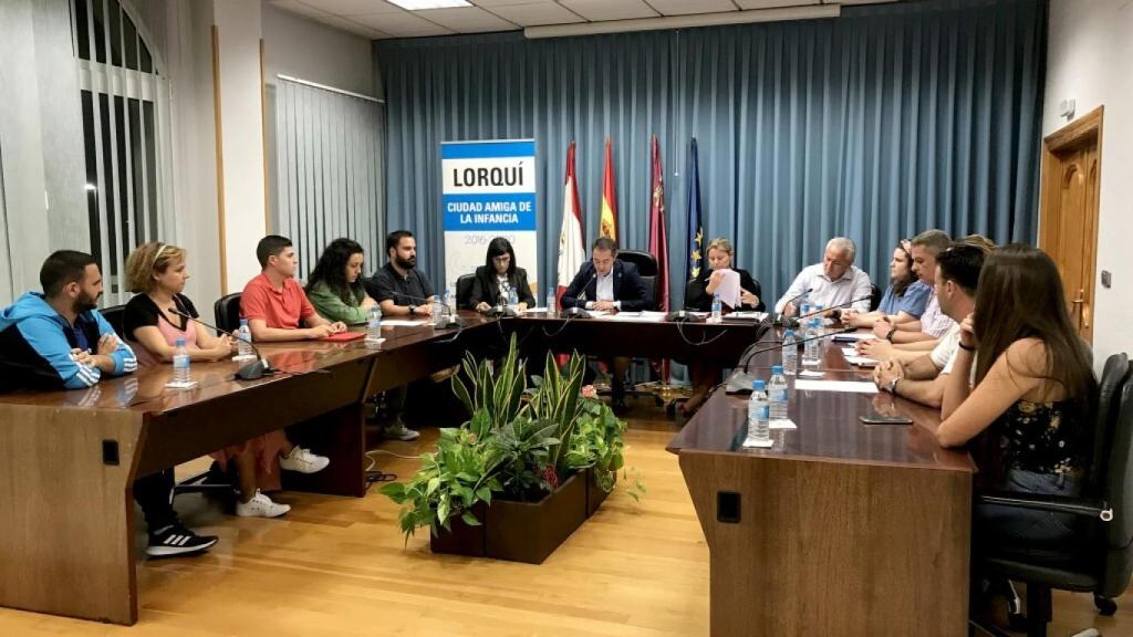 Imagen de un Pleno de Lorquí distribuida por el Ayuntamiento.