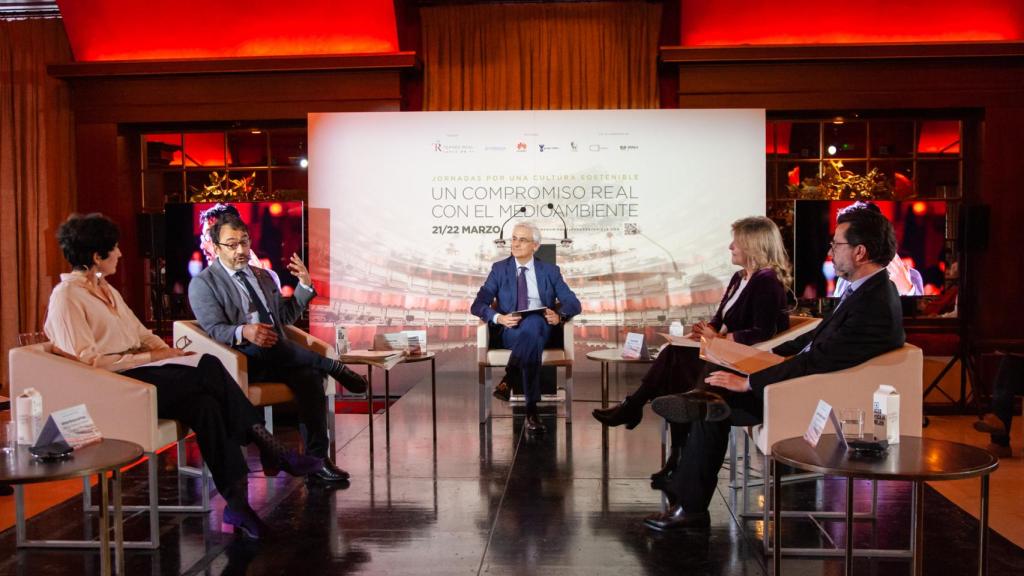 El apoyo de las instituciones públicas no culturales a la industria creativa a debate en el Teatro Real