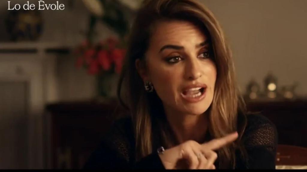 Penélope Cruz durante la entrevista con Évole.