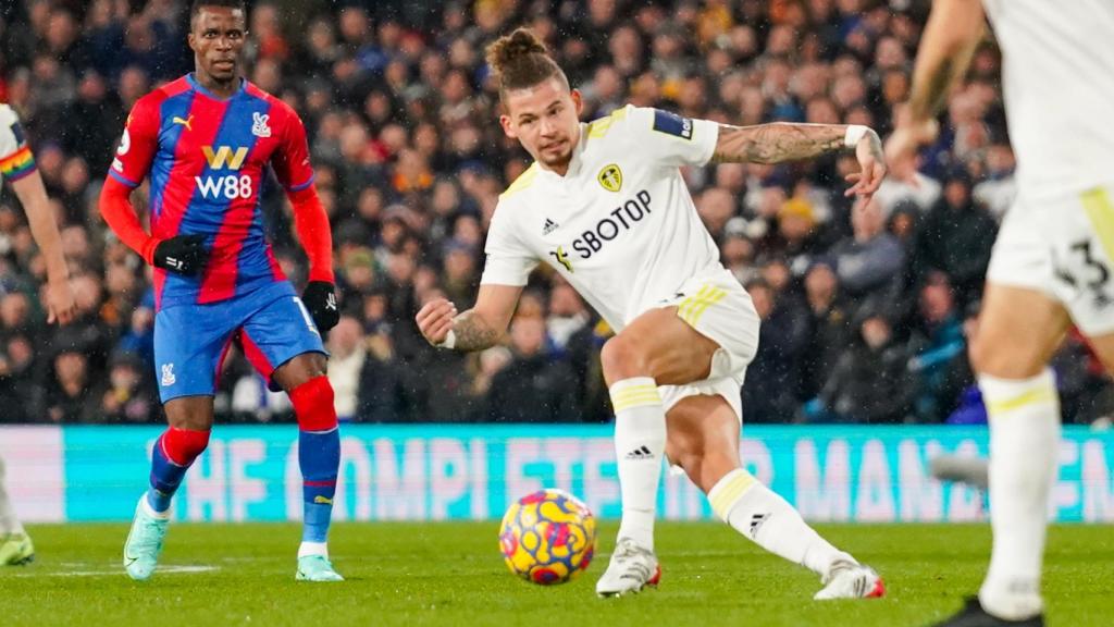Kalvin Phillips, en un partido del Leeds United de la temporada 2021/2022