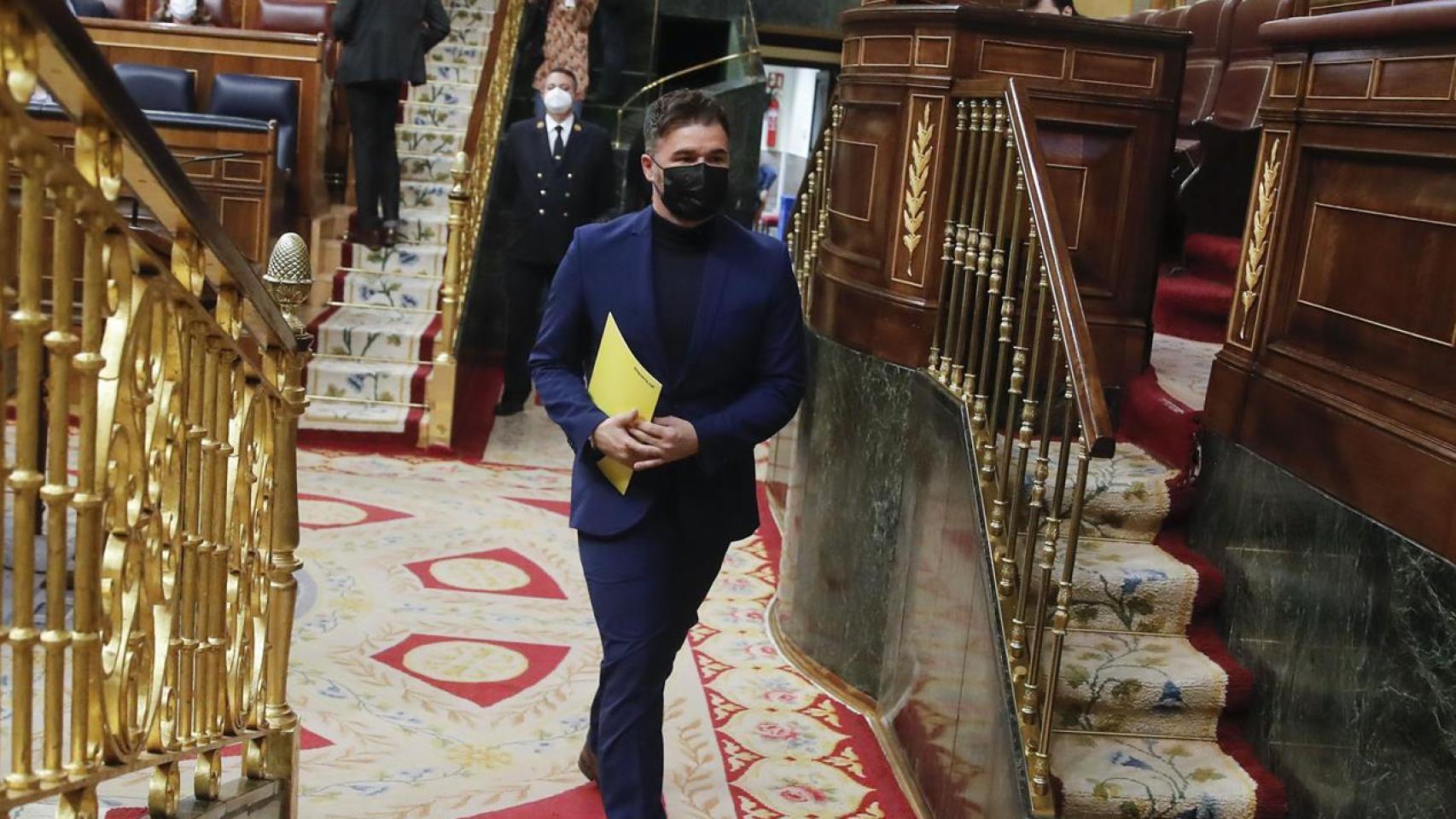 El portavoz de ERC Gabriel Rufián, a la entrada dl hemiciclo.