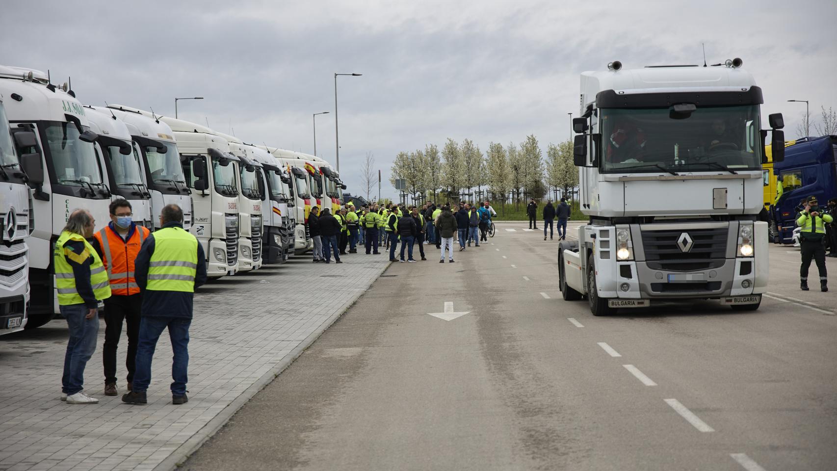 Paro de transportistas en marzo.
