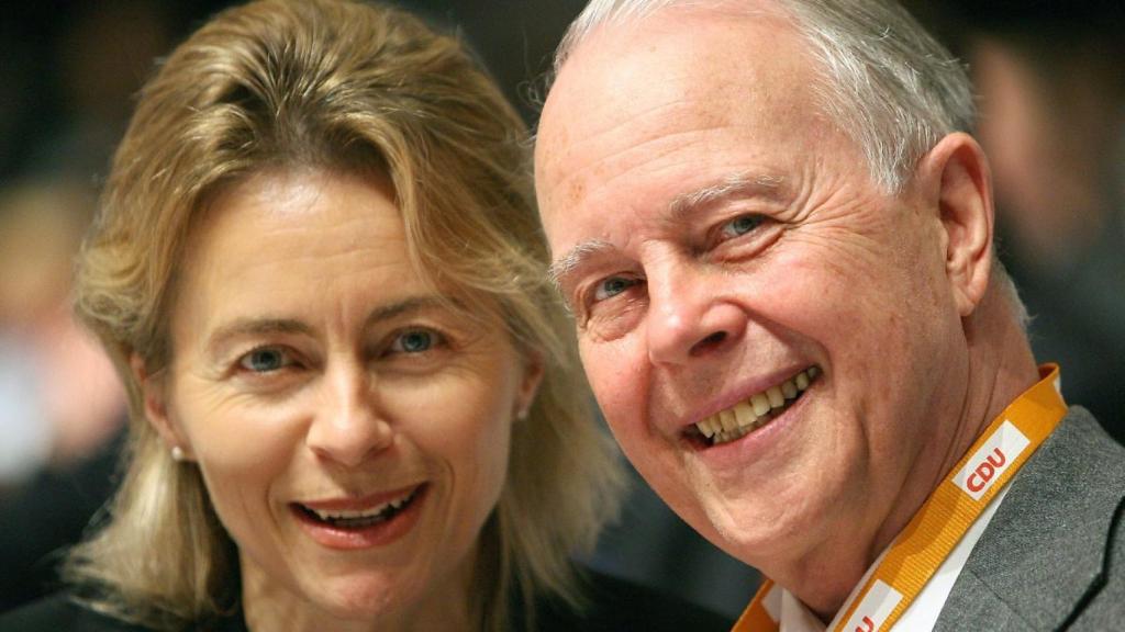 Ursula Von der Leyen con su padre, Ernst Albrecht.