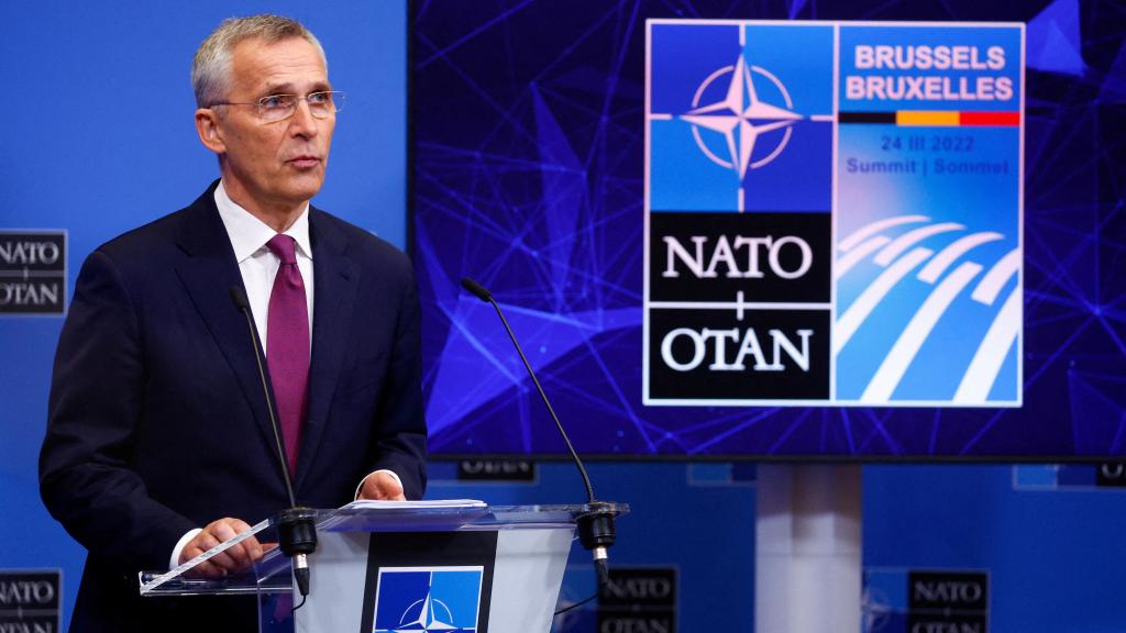 El secretario general de la OTAN, Jens Stoltenberg, durante la rueda de prensa de este jueves en Bruselas.