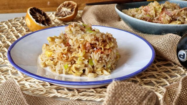 Arroz frito japonés, una receta fácil y rápida para todos los días
