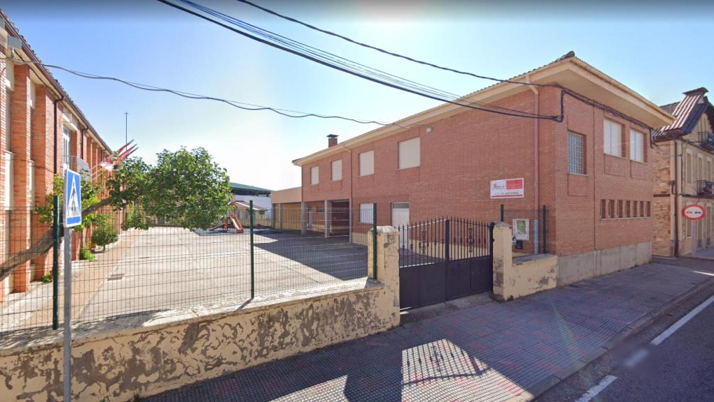 UPL denuncia la huida masiva de alumnos de un comedor escolar por la baja calidad de la comida