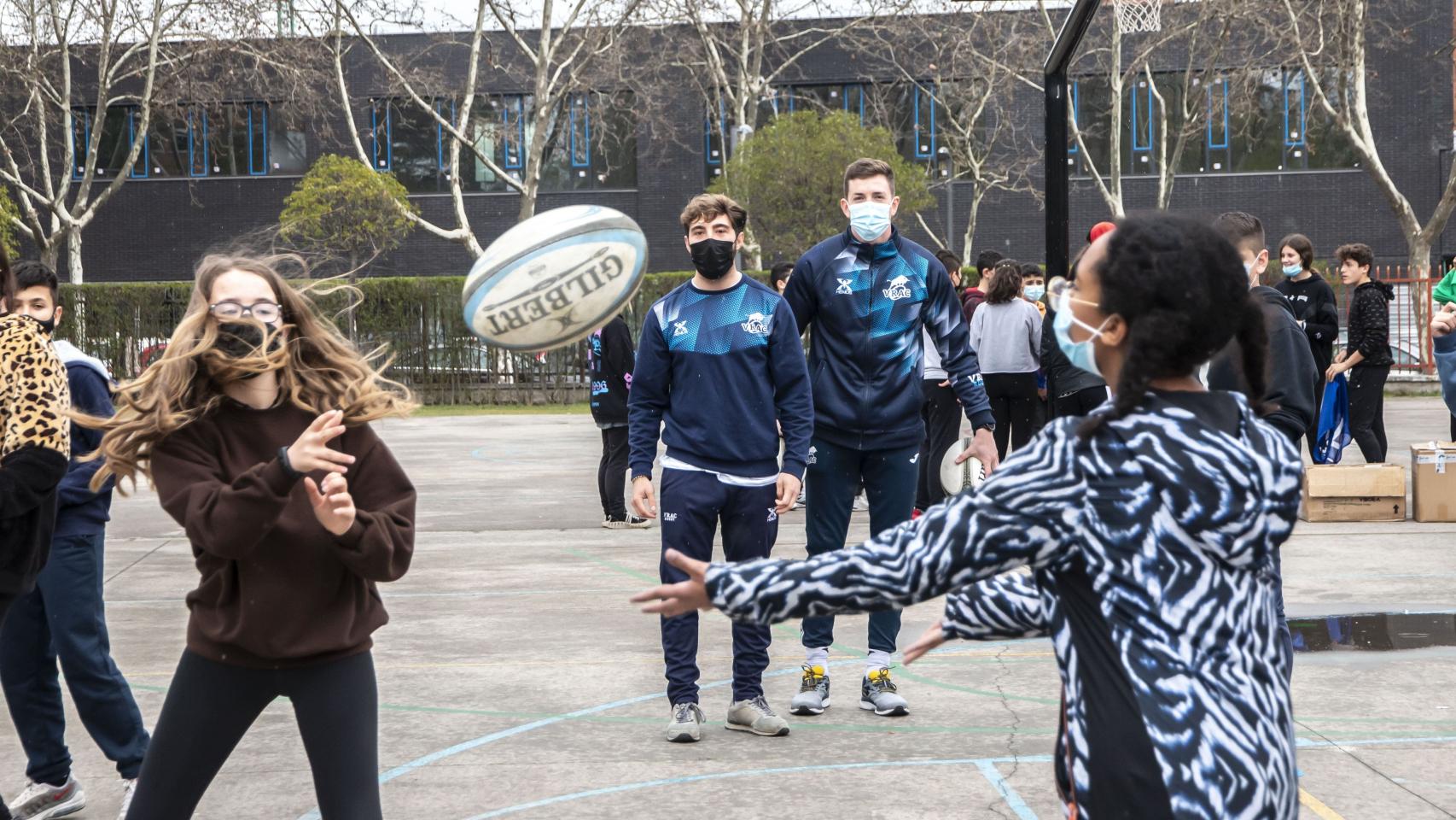 El deporte va al cole con el VRAC