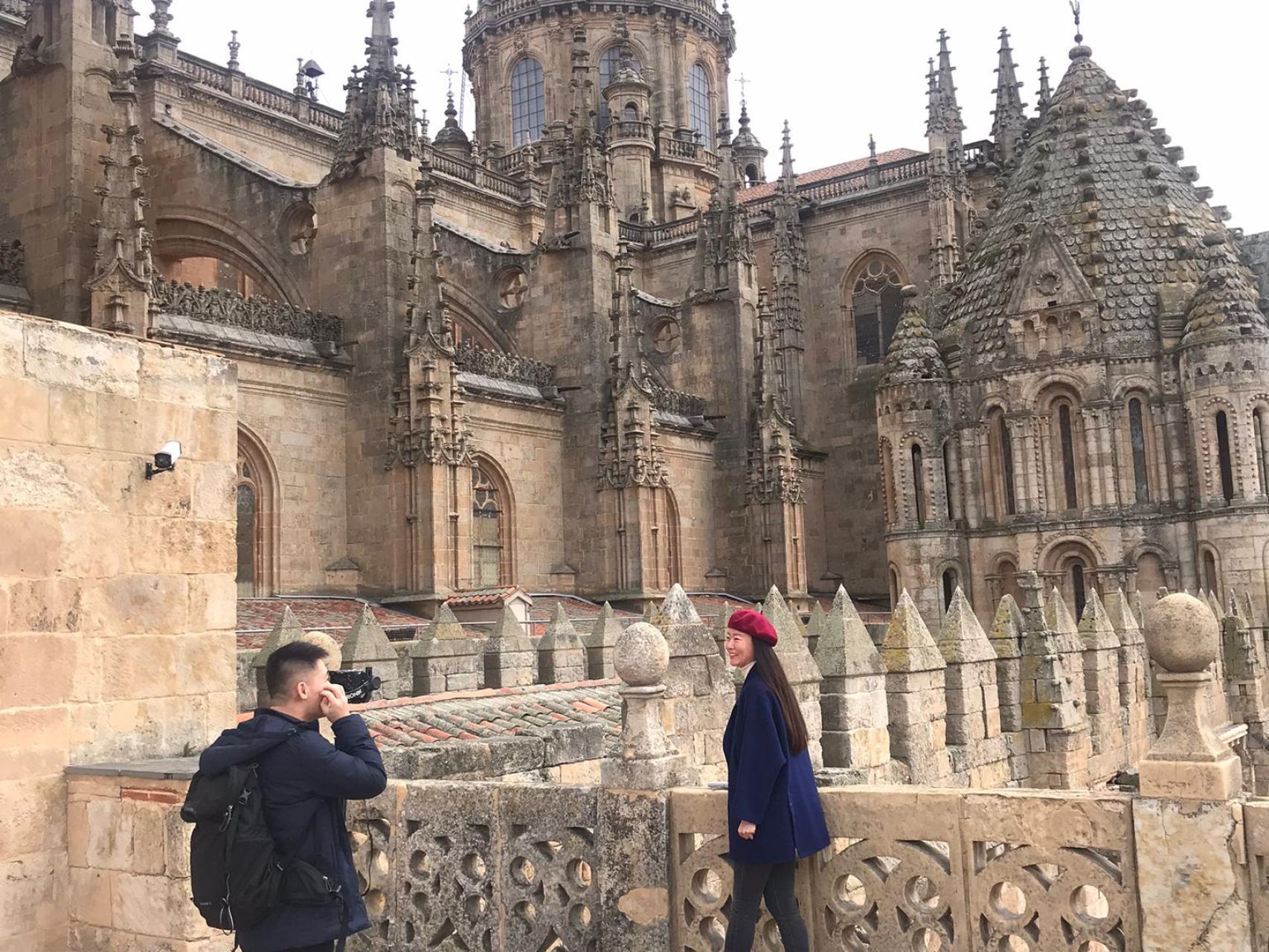 La serie 'Tesoros y Piedras' rueda en Salamanca
