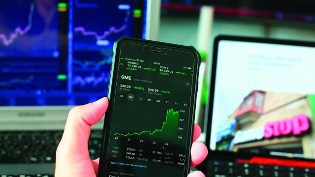Gamestop, un vetusto minorista de videojuegos que acabó cotizando en Wall Street. Foto: Sergei Tokmakov