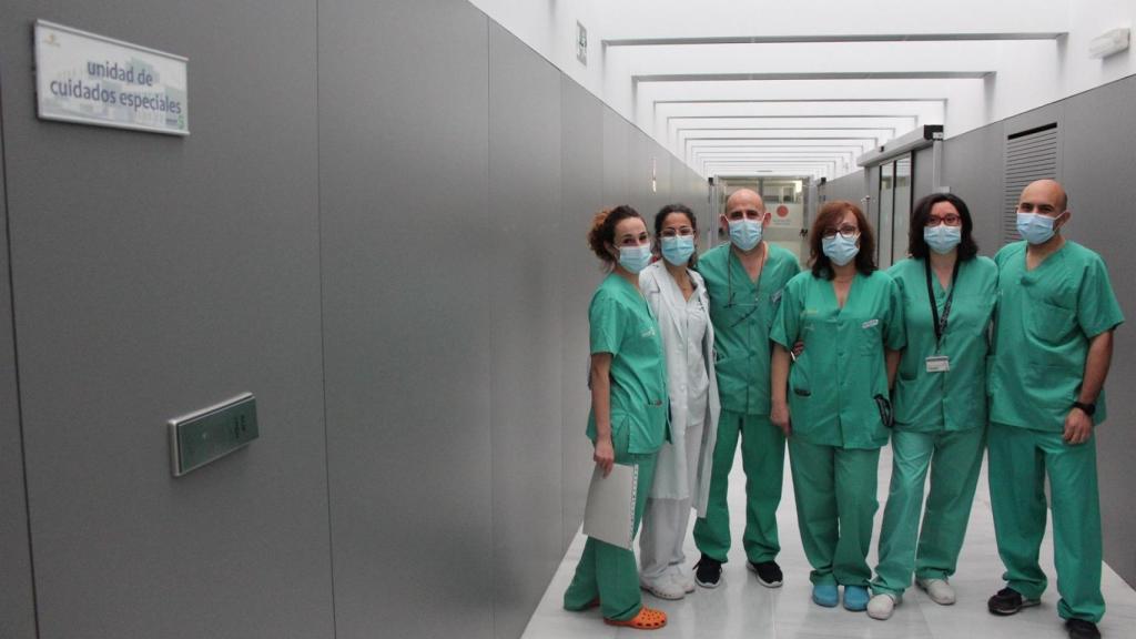 Equipo de enfermería del Hospital de Hellín (Albacete). Foto: JCCM.