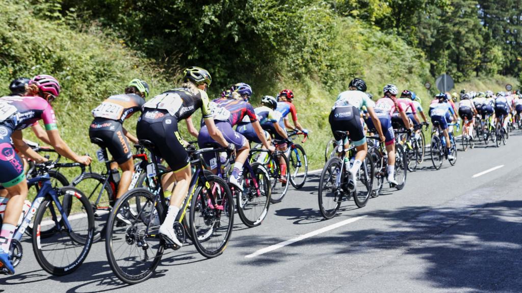 Una prueba de ciclismo femenino