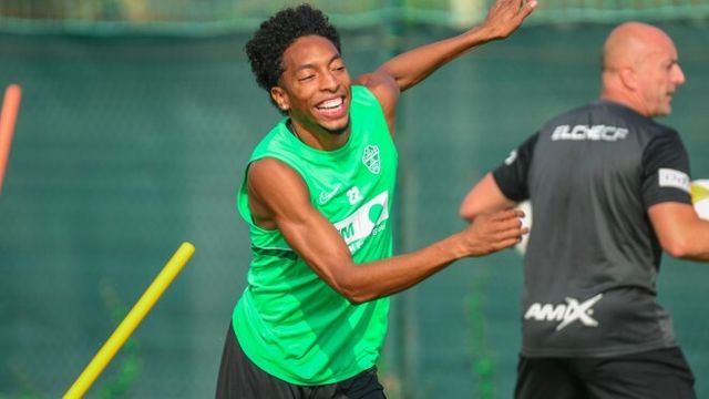 El colombiano, Johan Mojica, del Elche CF.