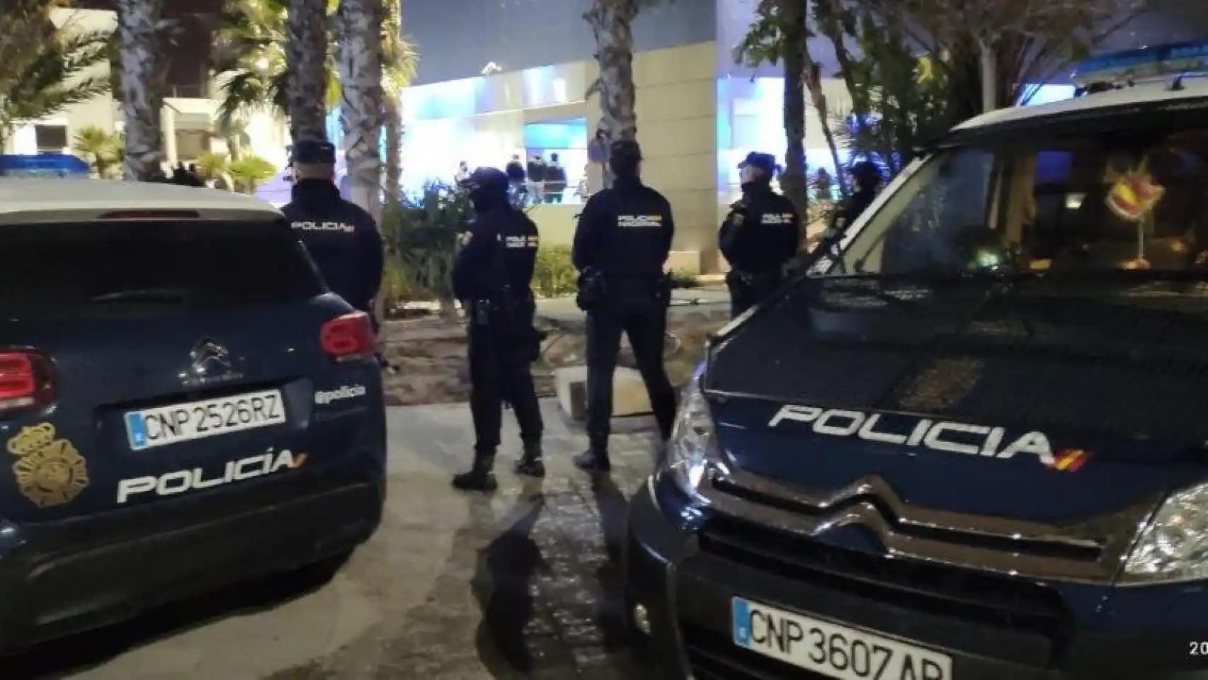 Agentes de la Policía Nacional, en imagen de archivo.
