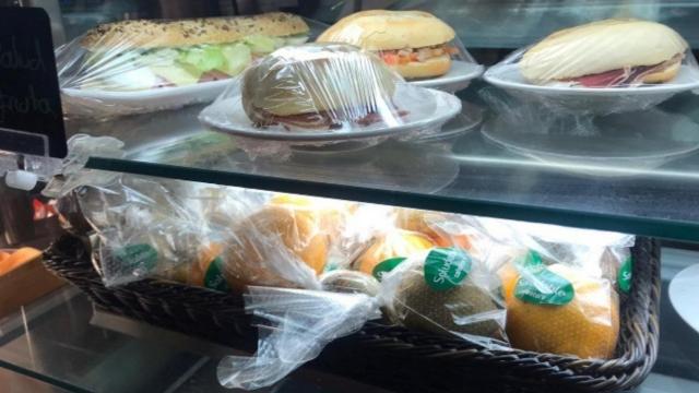 Plástico y alimentos. OCEANA/EP