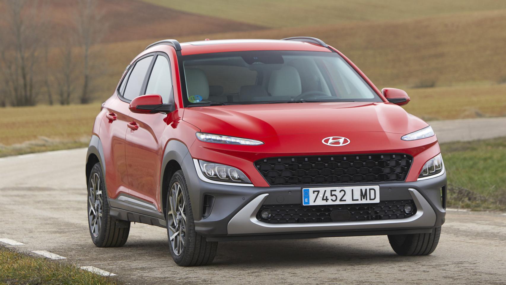 10 coches híbridos en oferta por menos de 24.000 euros para circular por la ciudad sin restricciones