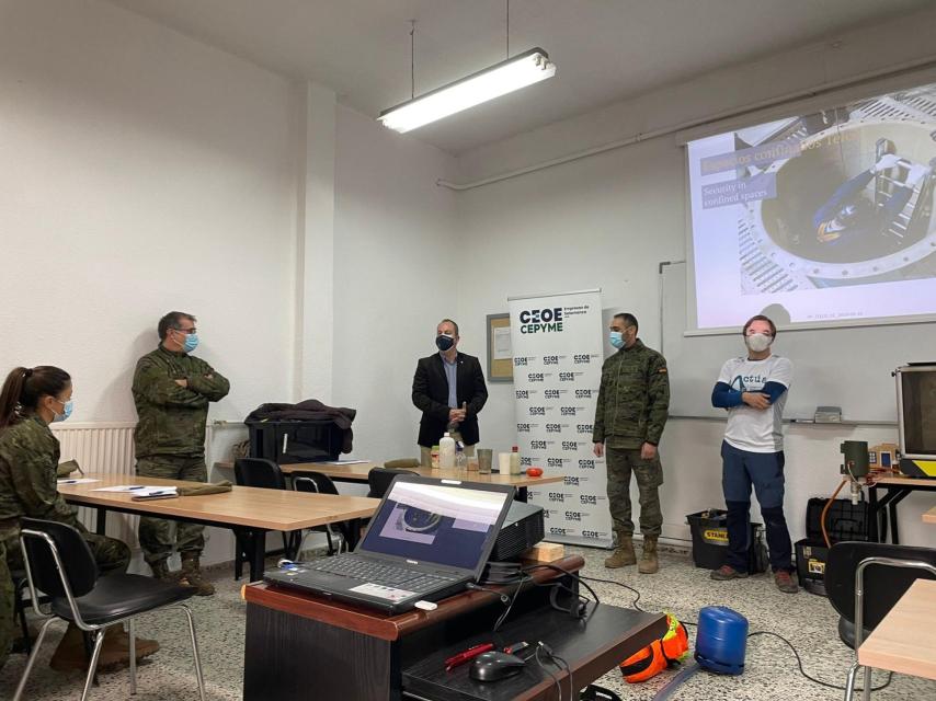 Cursos de formación de miembros del Ministerio de Defensa