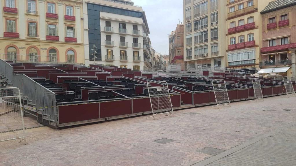 La tribuna principal.