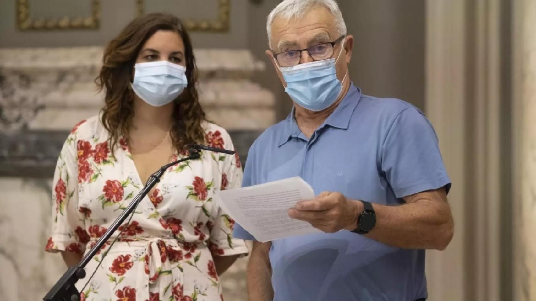Sandra Gómez, vicealcaldesa y líder del PSOE, y el alcalde de Valencia, Joan Ribó (Compromís).