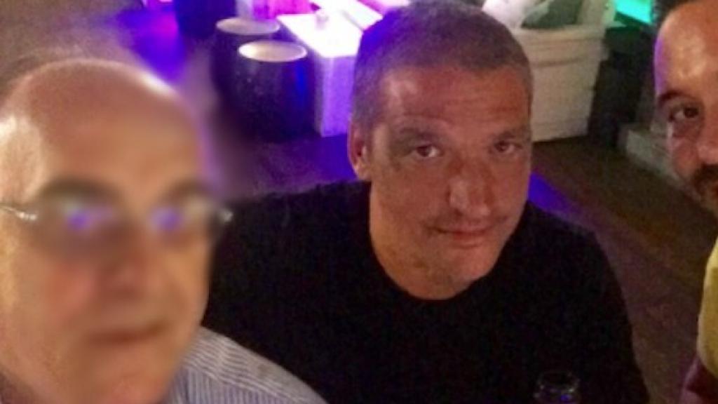 Gustavo González, Kike Calleja y el policía investigado.