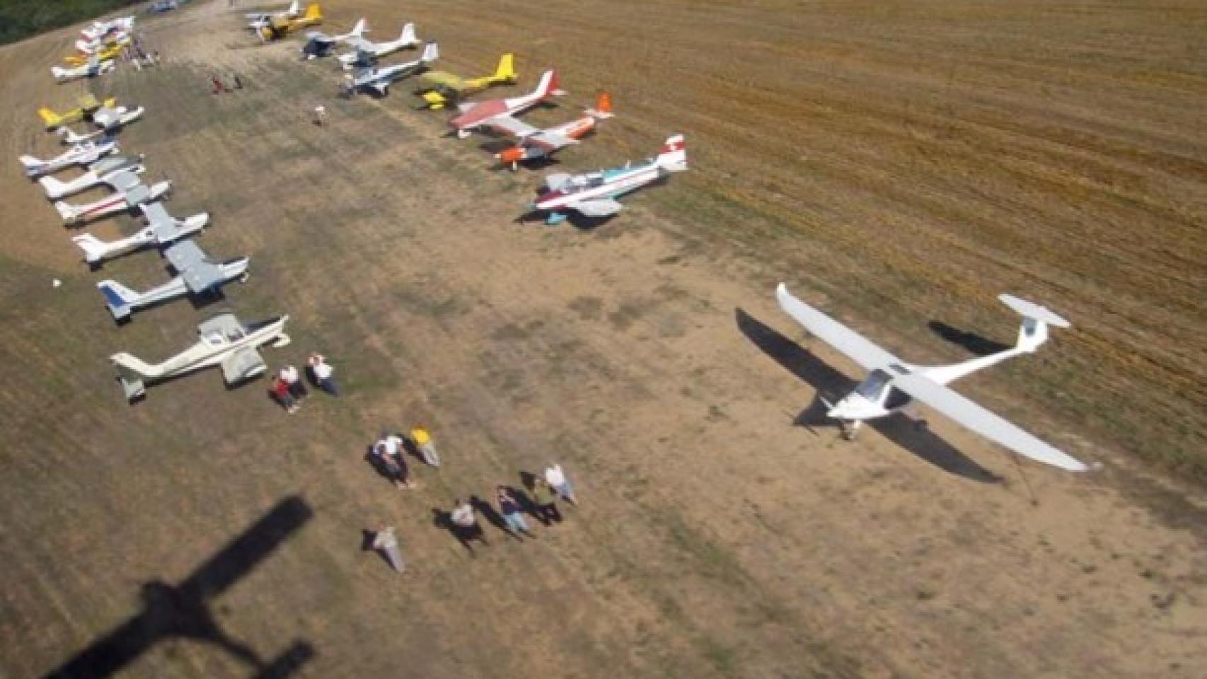 Imagen de un aeropuerto similar al que se pretende construir cerca de Ronda.