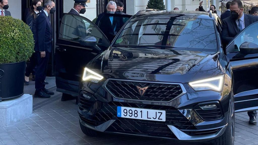 Robert de Niro se subió a un Cupra Ateca en sus desplazamientos por Madrid.