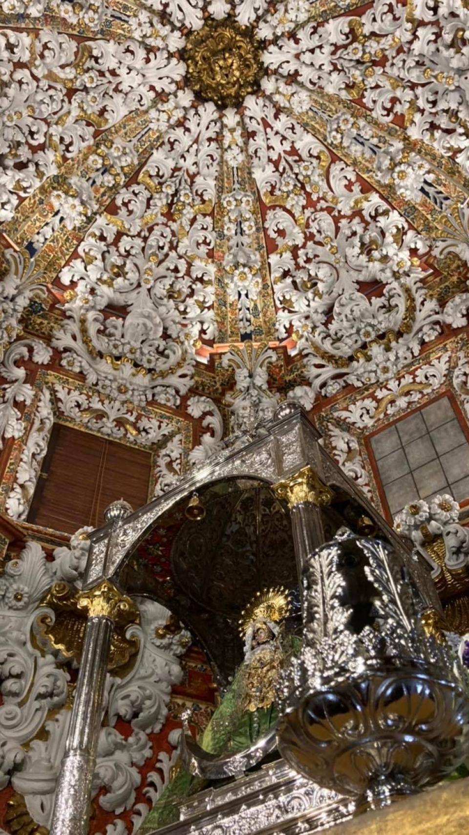 La ermita de la Virgen de los Remedios de Cártama está incluida en una de sus rutas.