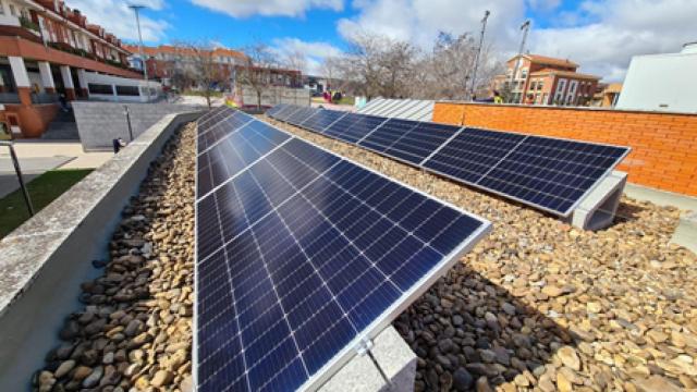 Placas fotovoltaicas en Arroyo de la Encomienda